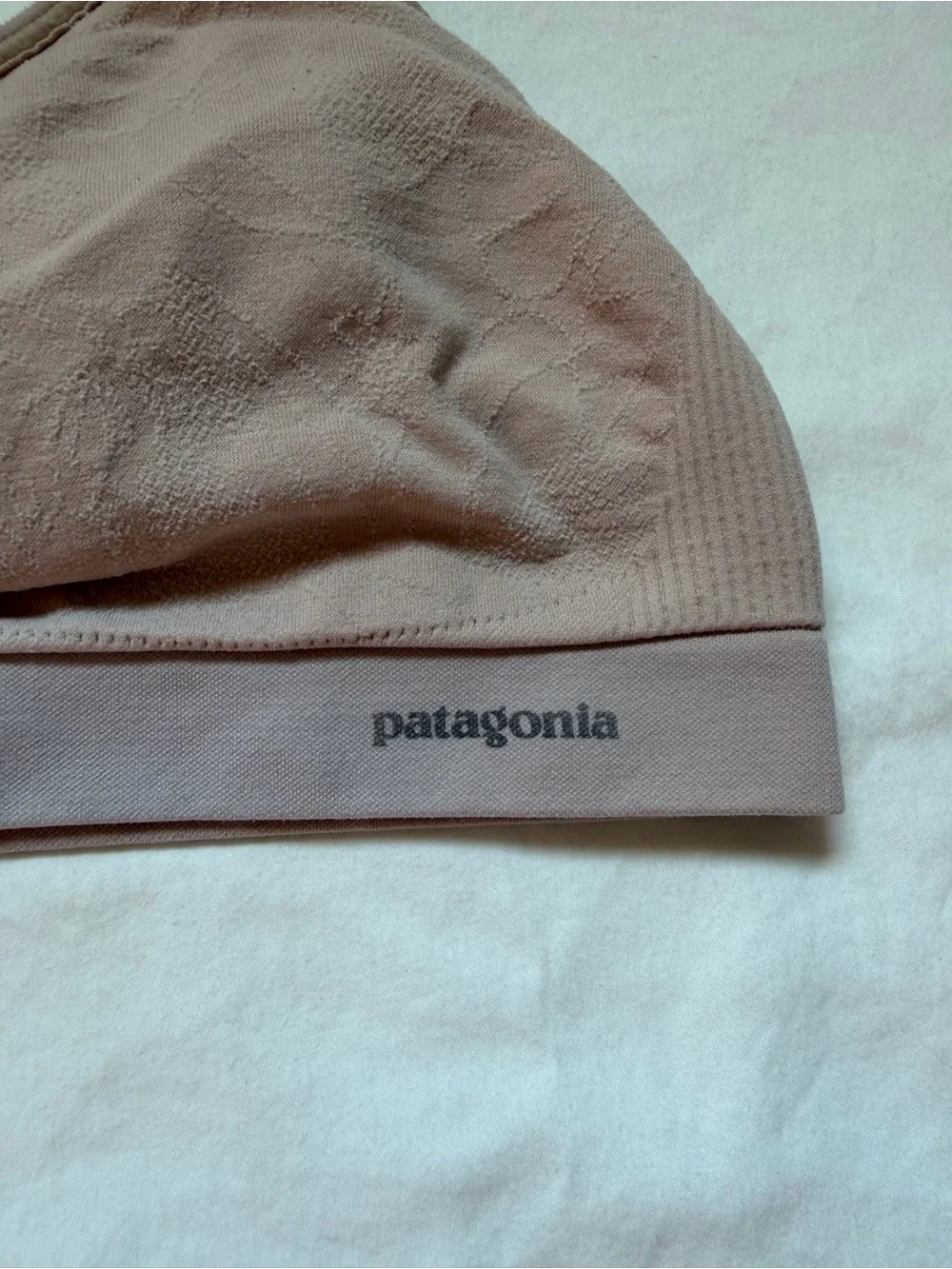 Patagonia Barely Bra Women’s M Beige Seamless Racerback Low Impact Bra